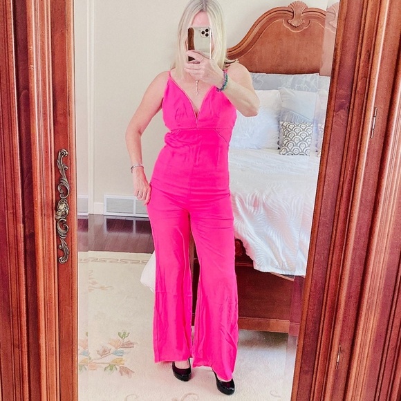 ROLY POLY neon pink wide leg romper - Picture 4 of 8